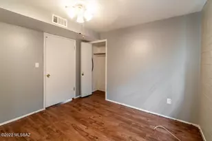 469 S Paseo Lobo, Green Valley, AZ 85614 - Photo 9