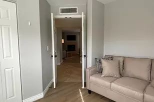 6651 N Campbell Ave, Tucson, AZ 85718 - Photo 17