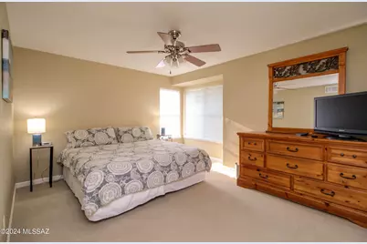6651 N Campbell Avenue #224, Tucson, AZ 85718 - Photo 5