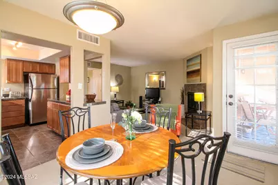 6651 N Campbell Avenue #224, Tucson, AZ 85718 - Photo 3