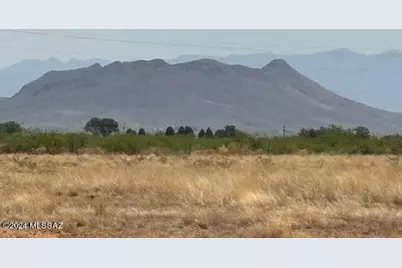Lot B E Horse Country Road #B, Cochise, AZ 85606 - Photo 17
