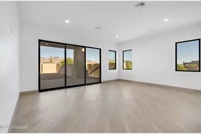 11932 N Vista Del Sol, Oro Valley, AZ 85742 - Photo 9