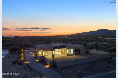 11932 N Vista Del Sol, Oro Valley, AZ 85742 - Photo 1