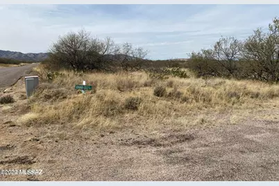 Lost Silver Ln #132A, Sahuarita, AZ 85629 - Photo 1