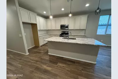 10207 S Moonlit Riverwalk Trail, Vail, AZ 85641 - Photo 1