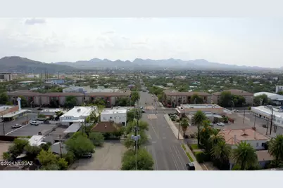 12 E University Boulevard #16, Tucson, AZ 85705 - Photo 23
