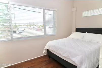 12 E University Boulevard #16, Tucson, AZ 85705 - Photo 15