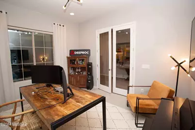 722 E Romsdalen, Oro Valley, AZ 85755 - Photo 17