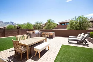 722 E Romsdalen, Oro Valley, AZ 85755 - Photo 37