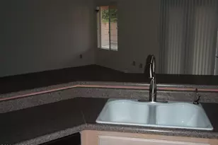 38040 S Elbow Bend Dr, Saddlebrooke, AZ 85739 - Photo 7