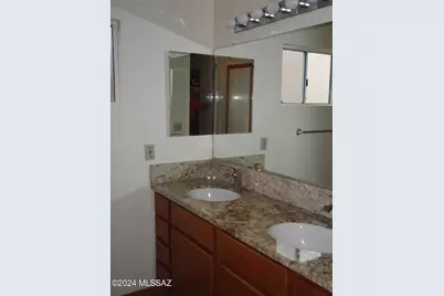 38040 S Elbow Bend Drive, Saddlebrooke, AZ 85739 - Photo 13