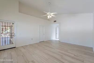 38194 S Samaniego Dr, Saddlebrooke, AZ 85739 - Photo 35