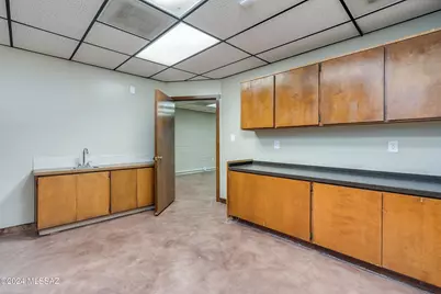 6436 E Broadway Boulevard, Tucson, AZ 85710 - Photo 25