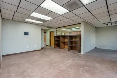 6436 E Broadway Boulevard, Tucson, AZ 85710 - Photo 7