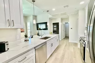2032 E River Rd, Tucson, AZ 85718 - Photo 25