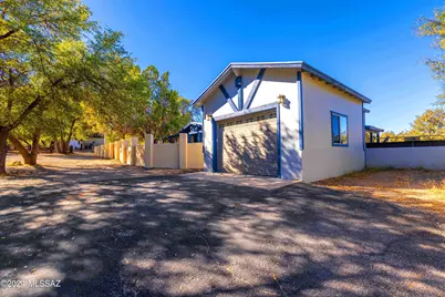 1915 S Cody Loop Road, Oracle, AZ 85623 - Photo 45