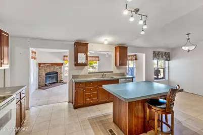 1915 S Cody Loop Road, Oracle, AZ 85623 - Photo 7