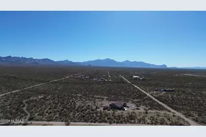 7050 E Camino Aurelia #1, Sahuarita, AZ 85629 - Photo 29