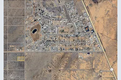 E Lehigh Street #20, Pearce, AZ 85625 - Photo 1