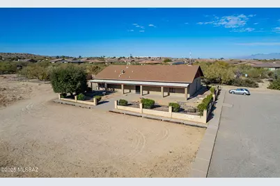 1100 W Calle Privada, Sahuarita, AZ 85629 - Photo 37