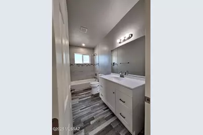 6932 E 4th Street, Tucson, AZ 85710 - Photo 13