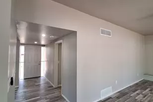 6932 E 4th St, Tucson, AZ 85710 - Photo 31