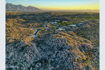 1535 W Tortolita Mountain Circle W, Tucson, AZ 85755 - Photo 9
