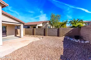 5577 W Painted Cliff Dr, Marana, AZ 85658 - Photo 37