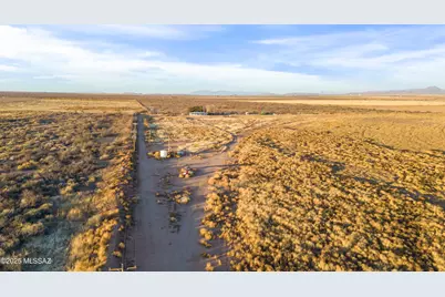 4842 W Gleeson Road, Elfrida, AZ 85610 - Photo 9