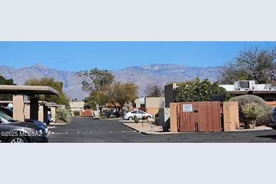 896 S Pantano Road, Tucson, AZ 85710 - Photo 1