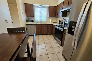 896 S Pantano Rd, Tucson, AZ 85710 - Photo 11