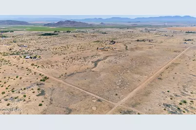 28 Acres Chiricahua Drive #-, Pearce, AZ 85625 - Photo 9