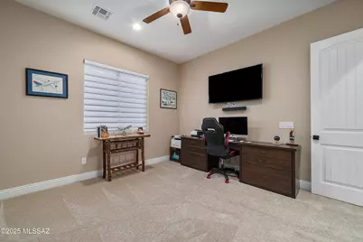 13725 N Hidden Springs Drive, Oro Valley, AZ 85755 - Photo 23