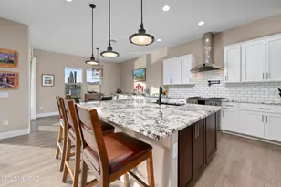 13725 N Hidden Springs Dr, Oro Valley, AZ 85755 - Photo 13