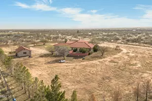 1055 W Dream Catcher Way, Cochise, AZ 85606 - Photo 9