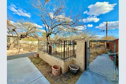 1231 W Ontario Street #n/a, Tucson, AZ 85745 - Photo 7