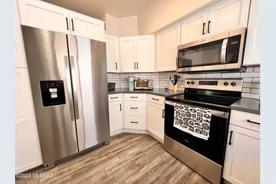 5848 N Bright Star Drive, Tucson, AZ 85718 - Photo 11