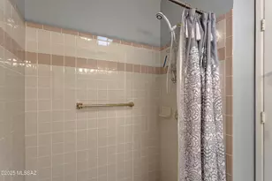 1336 S Desert Meadows Cir, Green Valley, AZ 85614 - Photo 19