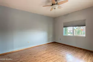 1336 S Desert Meadows Cir, Green Valley, AZ 85614 - Photo 13