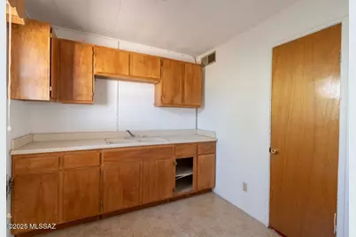 3923 W Thompson Road, Elfrida, AZ 85610 - Photo 37