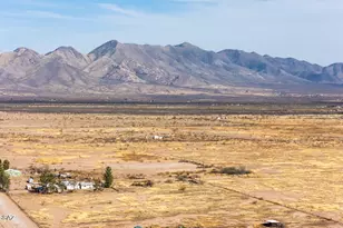 3923 W Thompson Rd, Elfrida, AZ 85610 - Photo 45