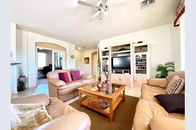 9524 N Twinkling Shadows Way, Tucson, AZ 85743 - Photo 3