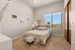 12137 N Solitude Ridge Pl, Tucson, AZ 85755 - Photo 19