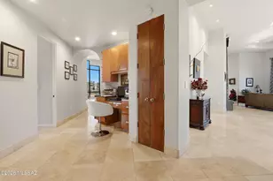 12137 N Solitude Ridge Pl, Tucson, AZ 85755 - Photo 9