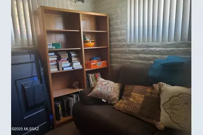 208 E 5th Place, San Manuel, AZ 85631 - Photo 13