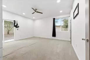 4270 E Broadway Blvd, Tucson, AZ 85711 - Photo 29