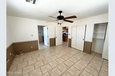 13384 S Cottonwood Road, Pearce, AZ 85625 - Photo 17