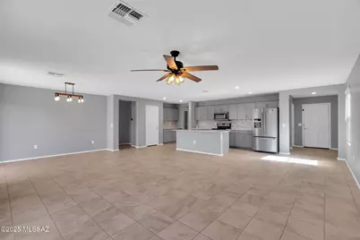 14241 E Bolster Drive, Vail, AZ 85641 - Photo 9