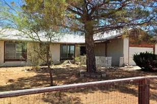 219 N Ford St, Pearce, AZ 85625 - Photo 1