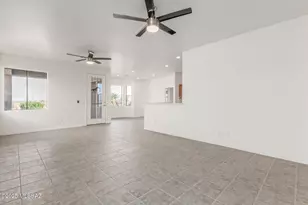 692 N Cedar Bend Ave, Green Valley, AZ 85614 - Photo 7